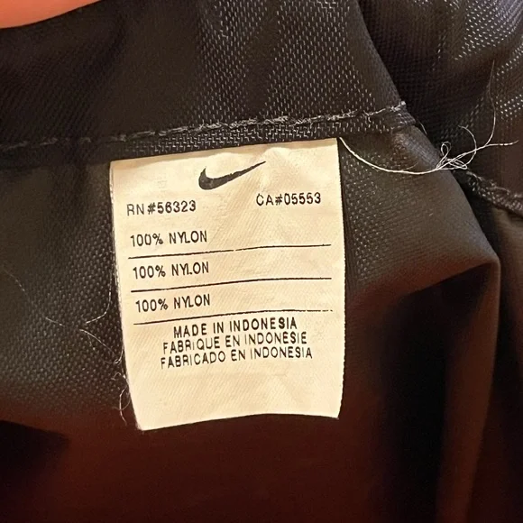 Drawstring bag - Picture 3 of 3